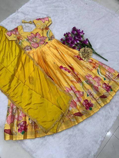 NEW LAUNCING KIDS GOWN chinon Cheap Kids fashion clothing wholesale Delhi